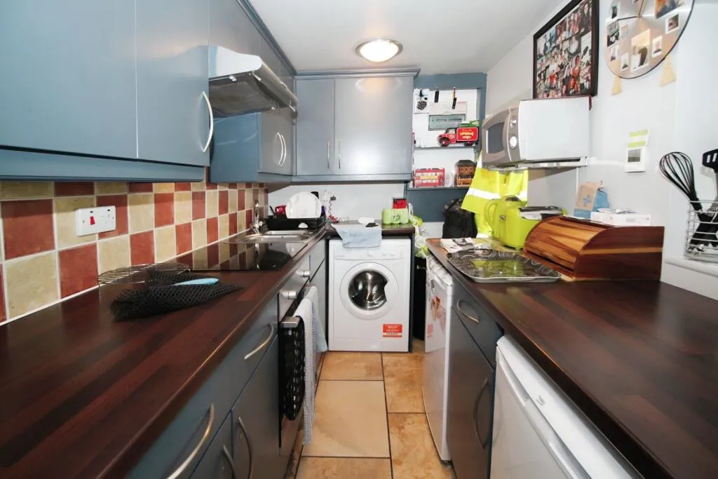 1 bed House
