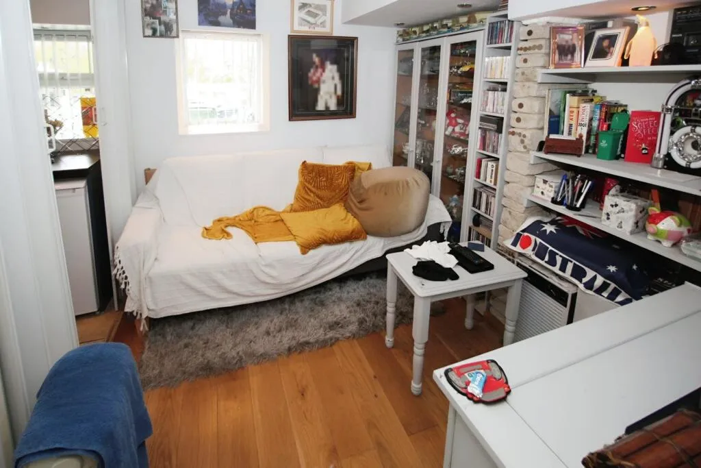1 bed House