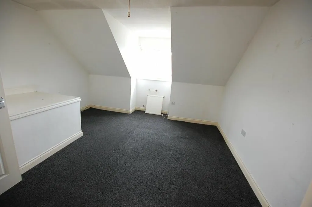 3 bed Terraced