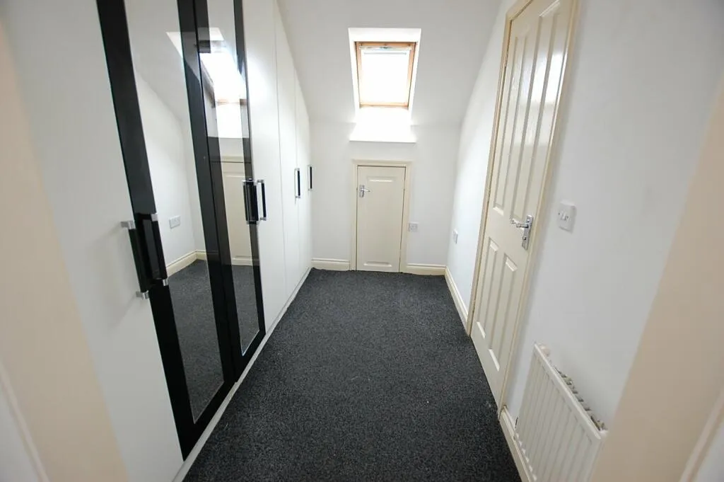 3 bed Terraced