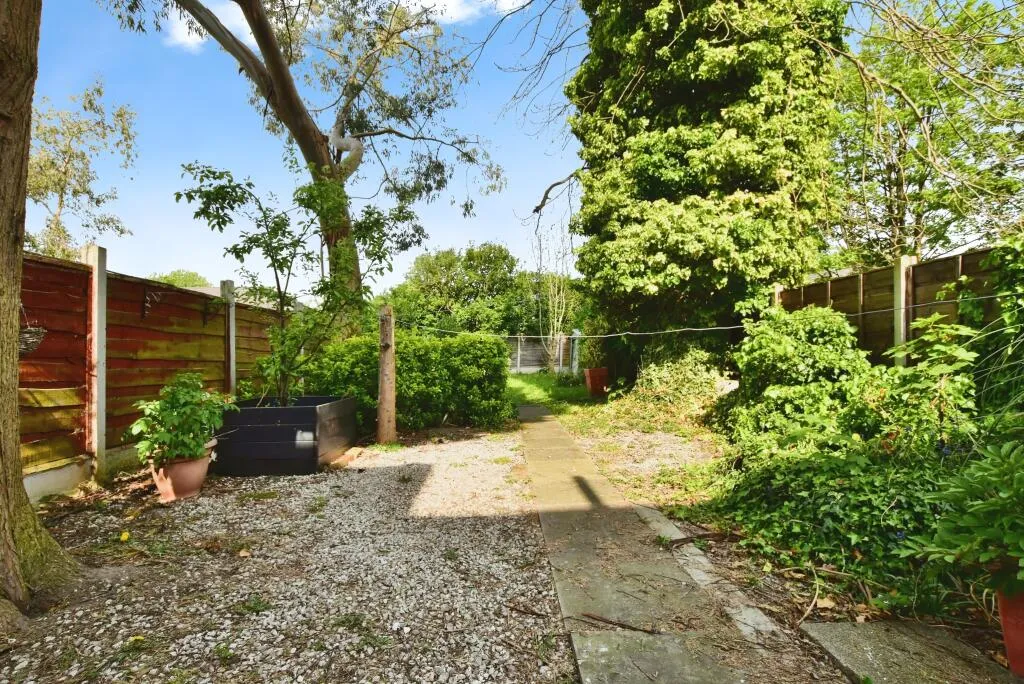 3 bed House