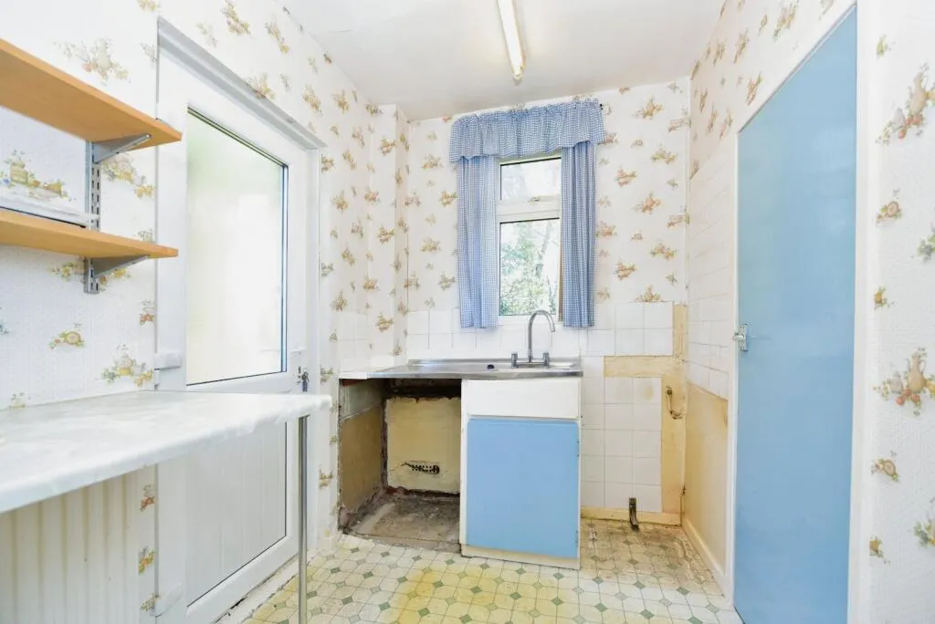 3 bed Semi-Detached