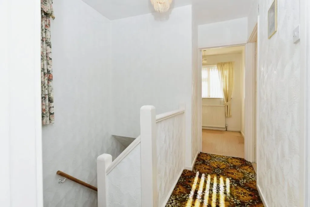 3 bed Semi-Detached