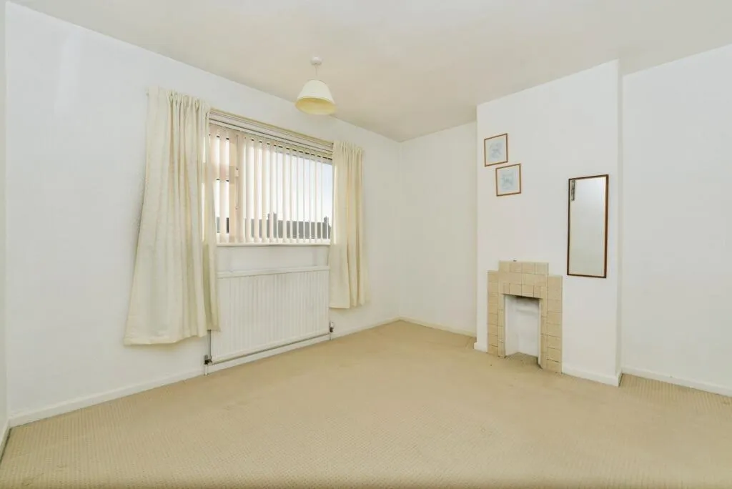 3 bed Semi-Detached