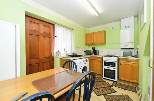 2 bed Semi-Detached