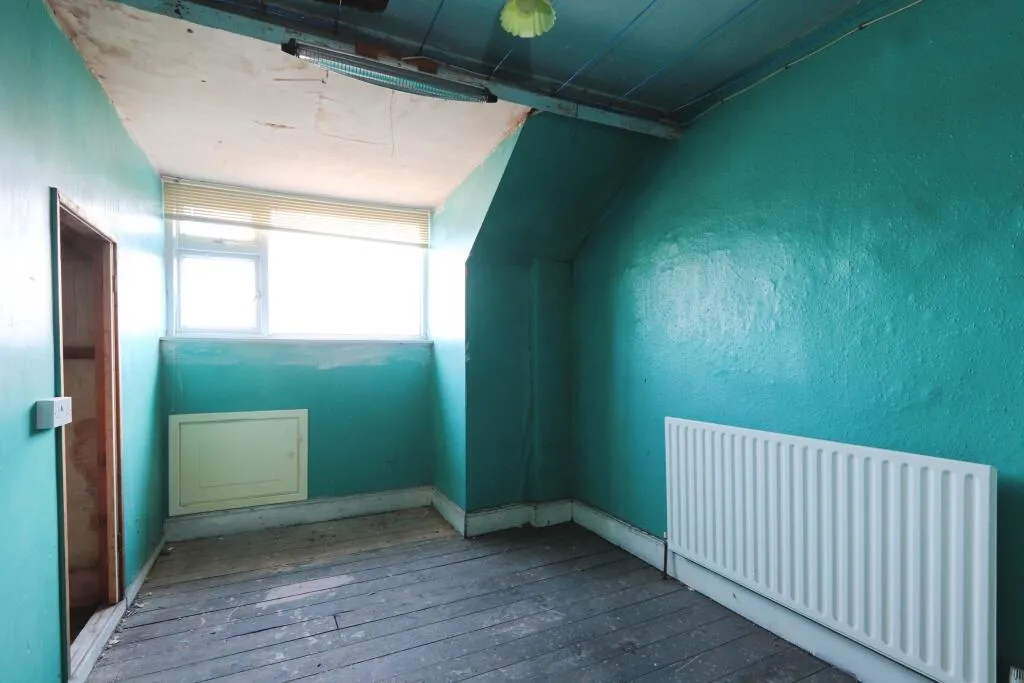 3 bed Terraced