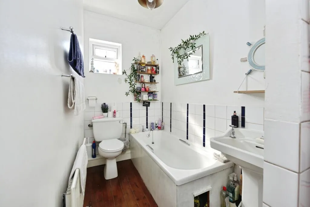 3 bed Terraced