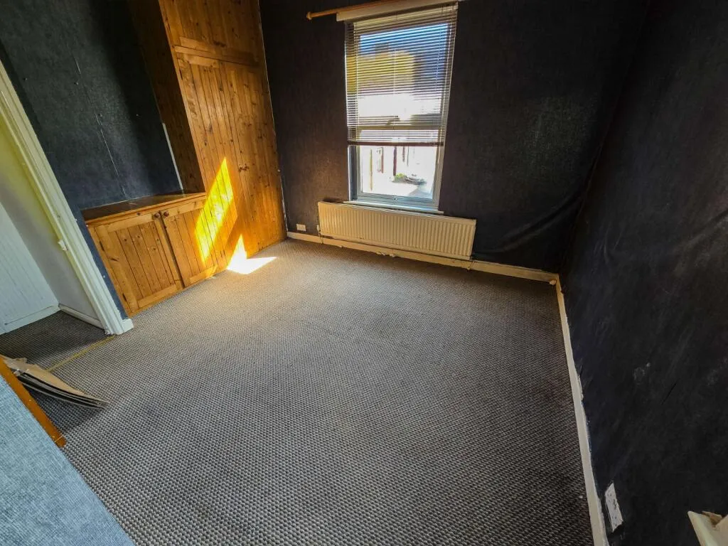 2 bed Terraced