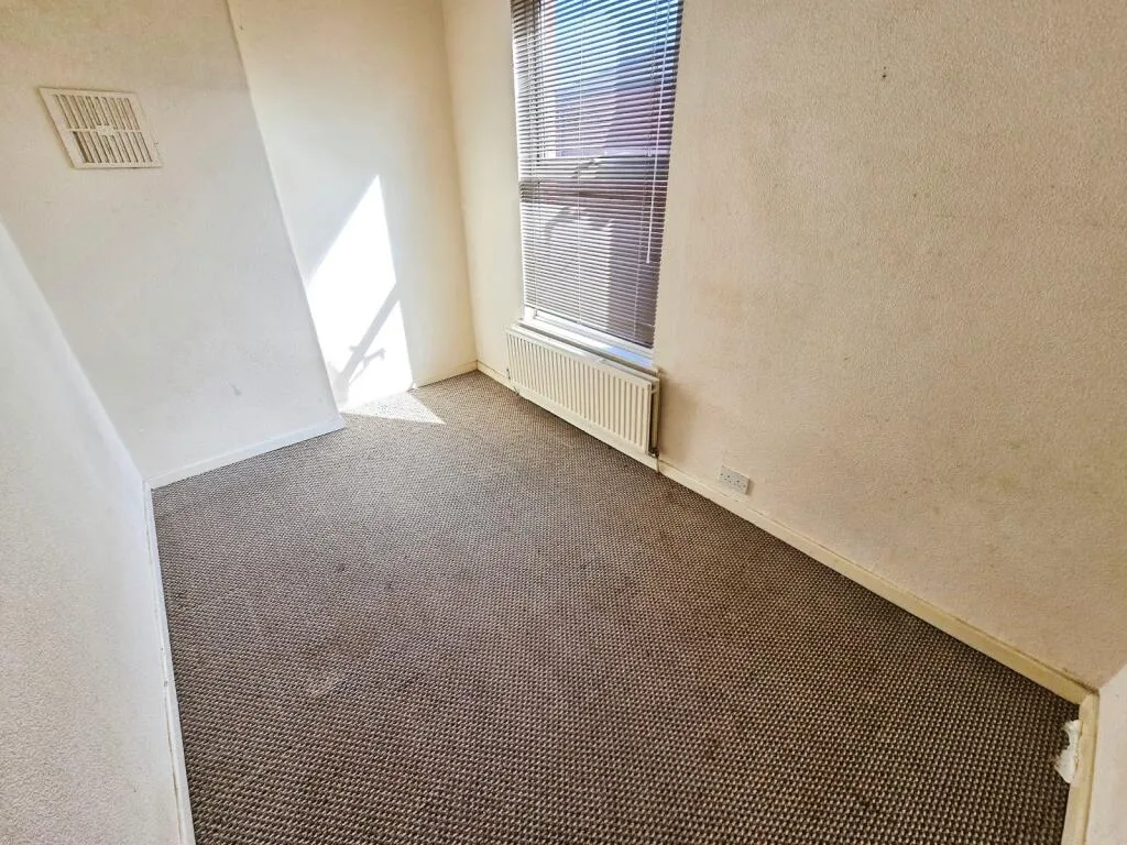 2 bed Terraced