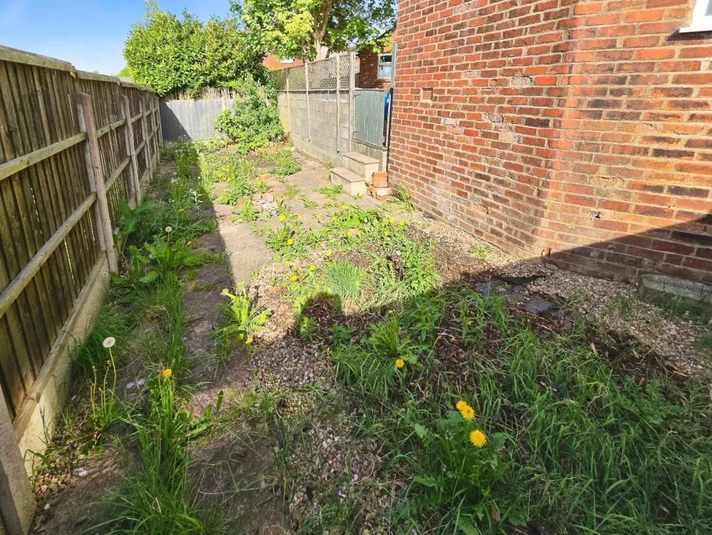 2 bed Terraced