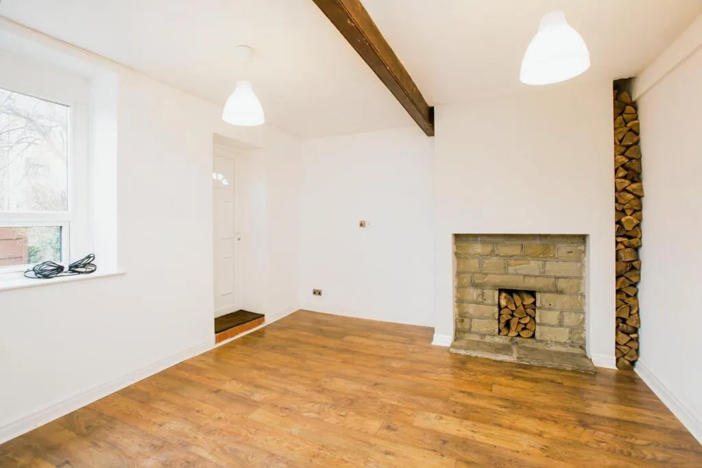 2 bed End of Terrace