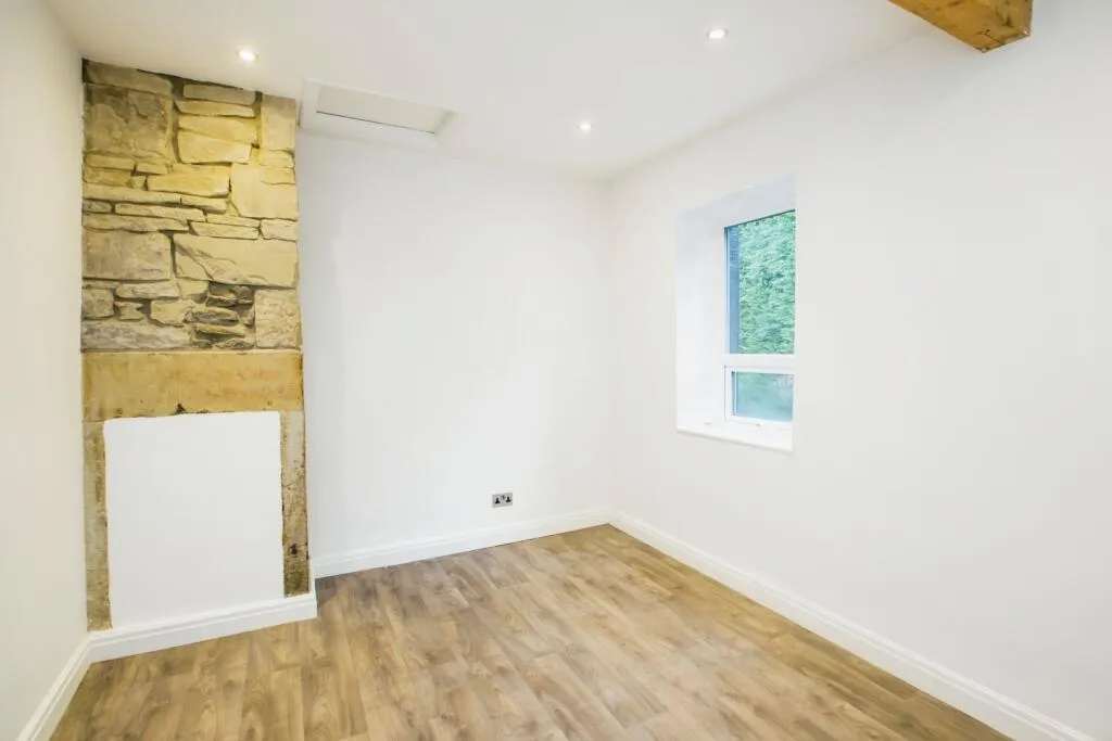 2 bed End of Terrace