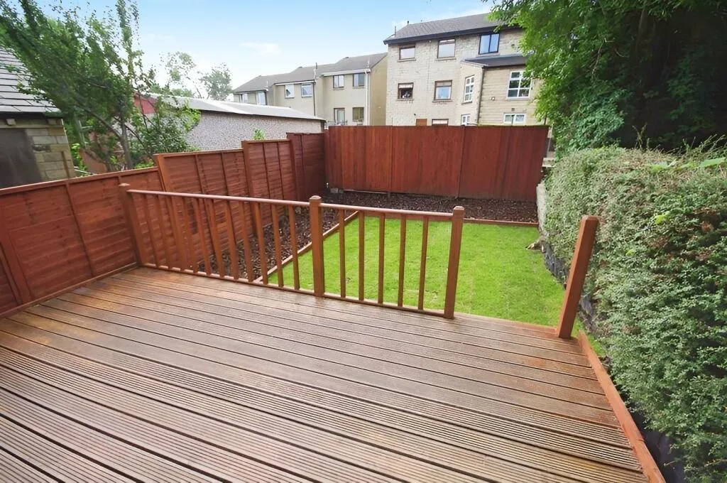 2 bed End of Terrace