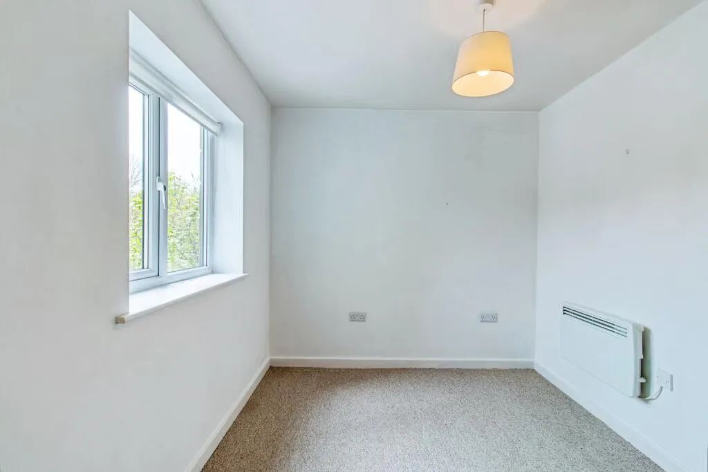 1 bed Apartment