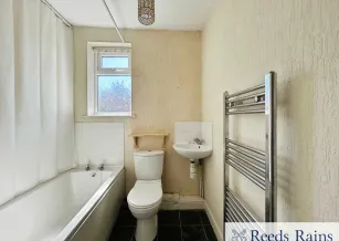2 bed Terraced