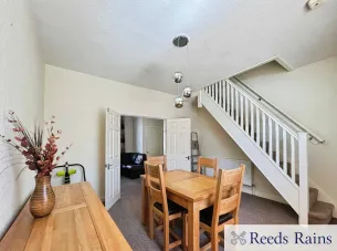 2 bed Terraced