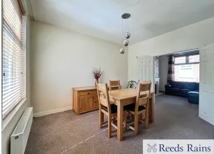 2 bed Terraced