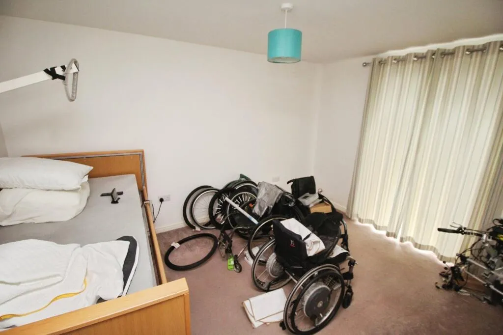 2 bed Semi-Detached Bungalow