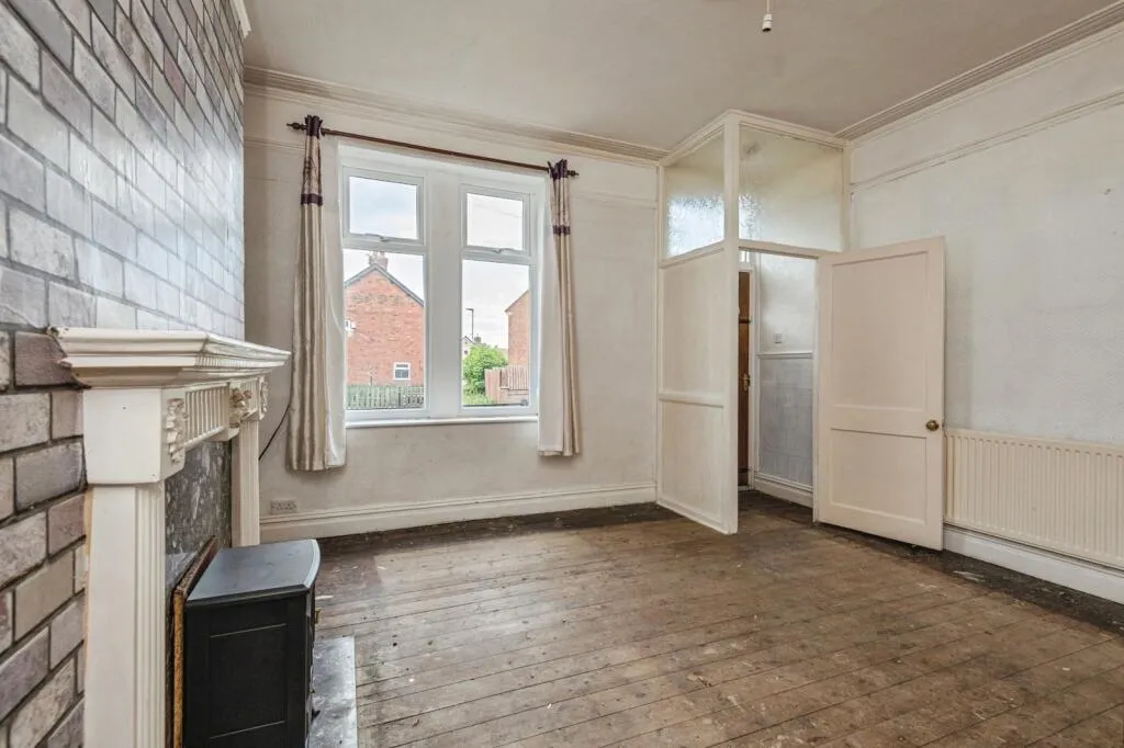 2 bed Terraced