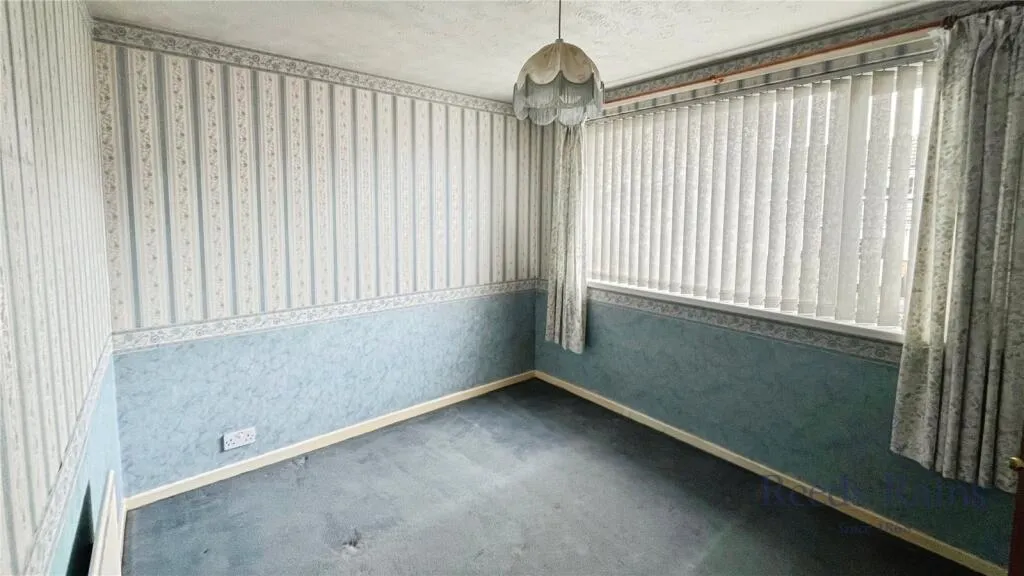 3 bed Terraced