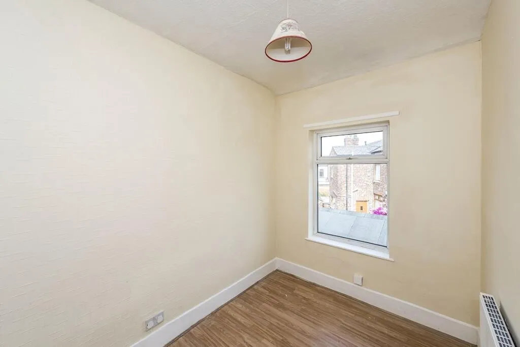 2 bed Terraced