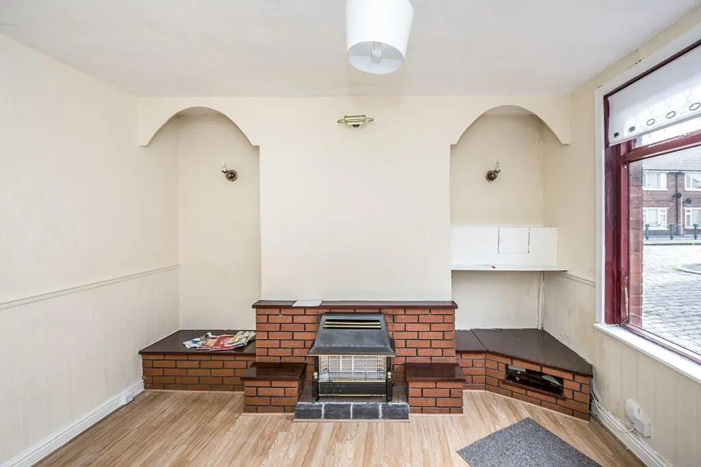 2 bed Terraced