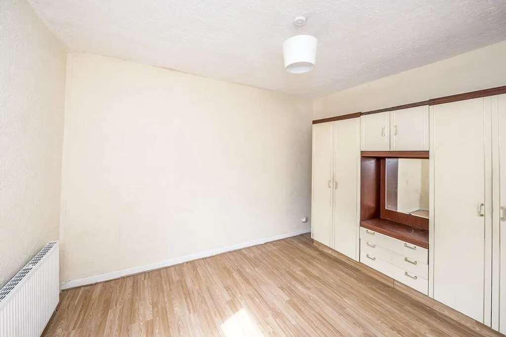 2 bed Terraced