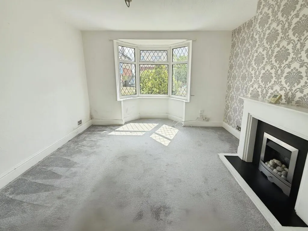 3 bed Semi-Detached