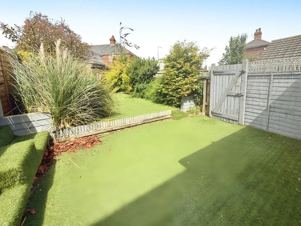 3 bed Semi-Detached