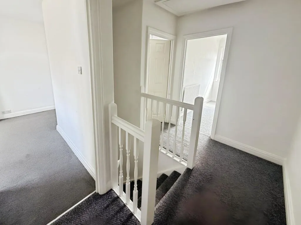 3 bed Semi-Detached