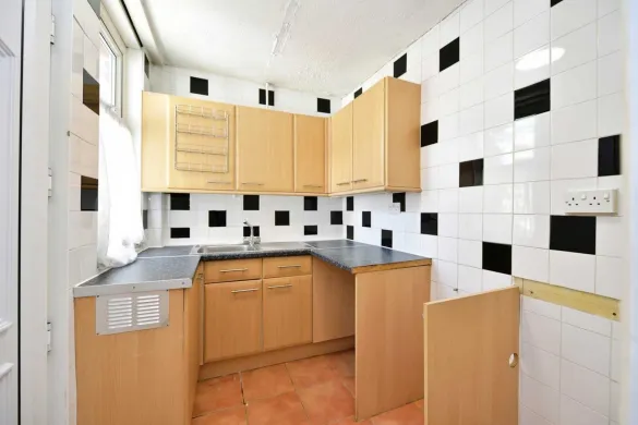3 bed Terraced