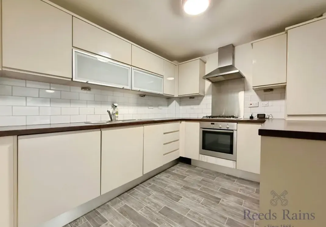 2 bed Apartment