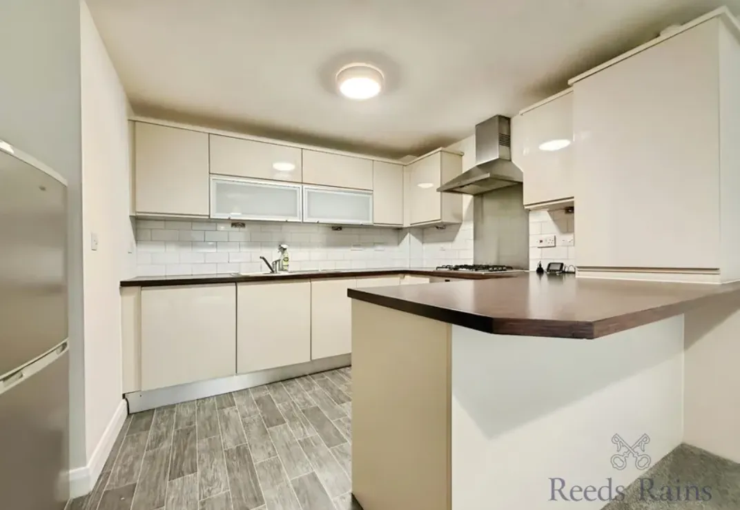 2 bed Apartment