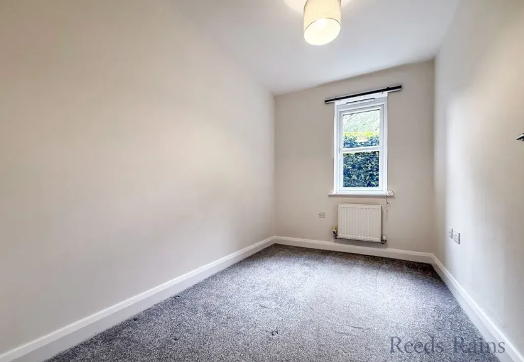 2 bed Apartment
