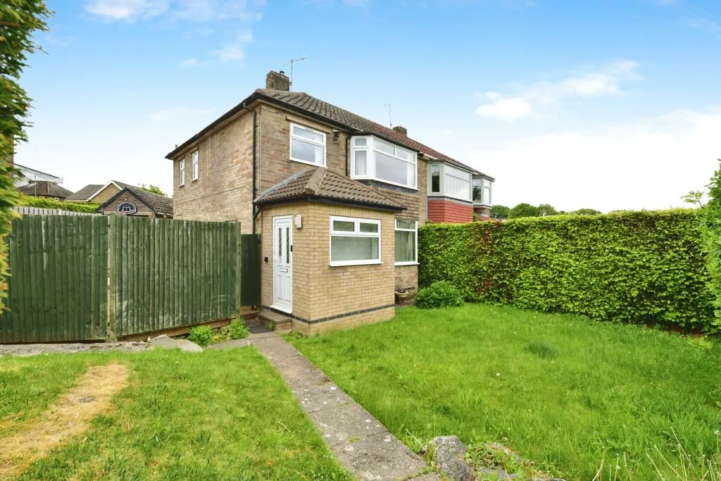 3 bed Semi-Detached