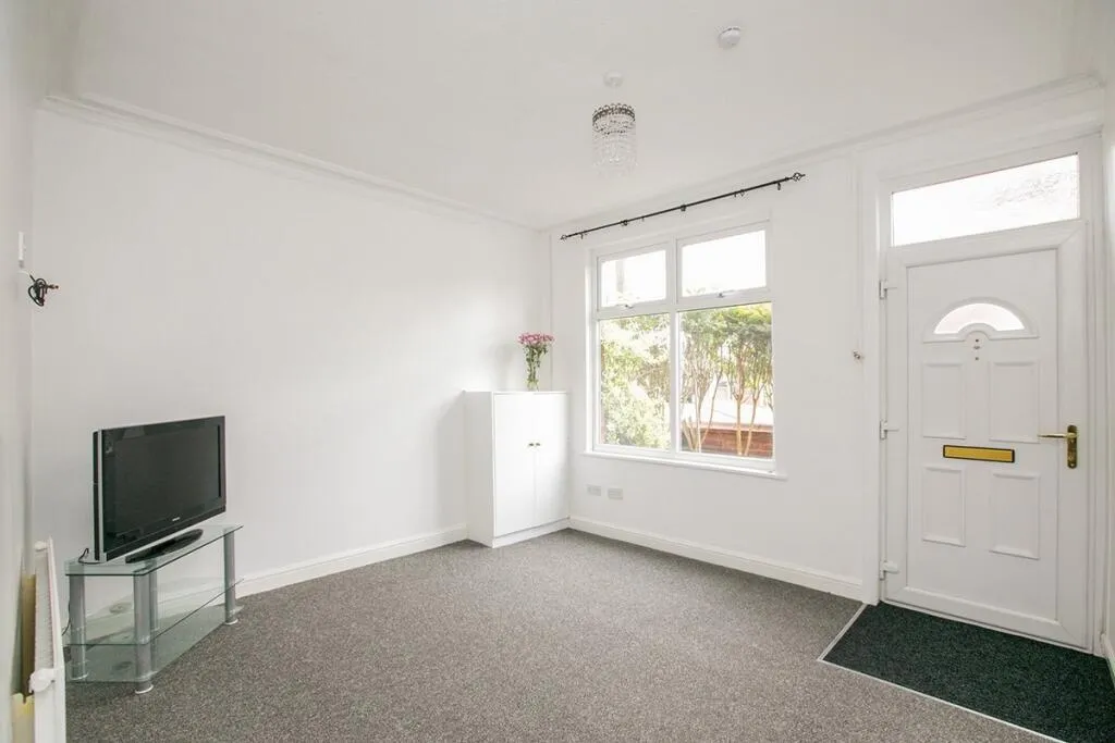 2 bed End of Terrace