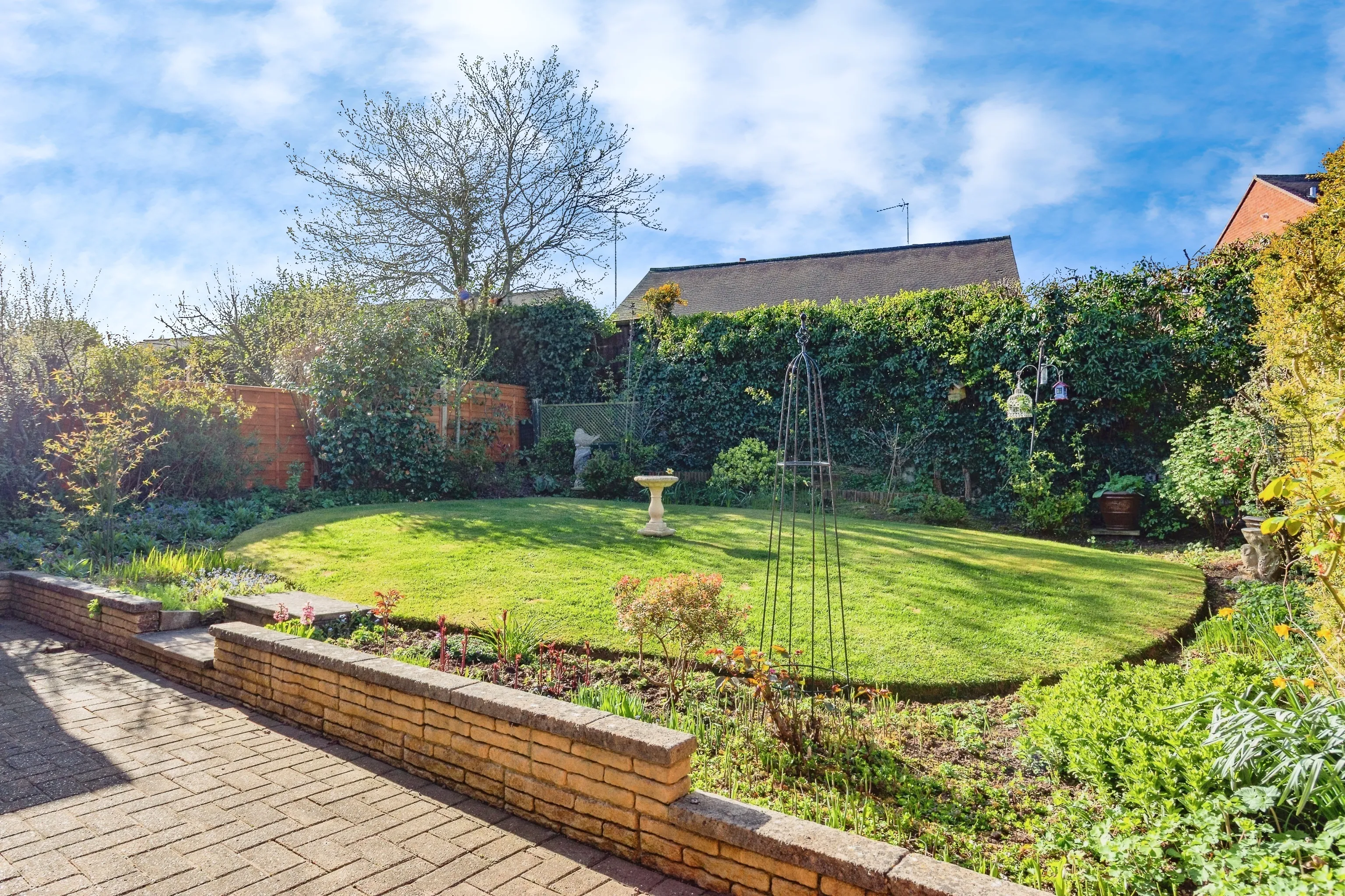 2 bed Detached Bungalow