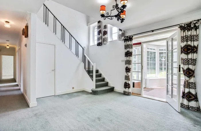 4 bed Detached