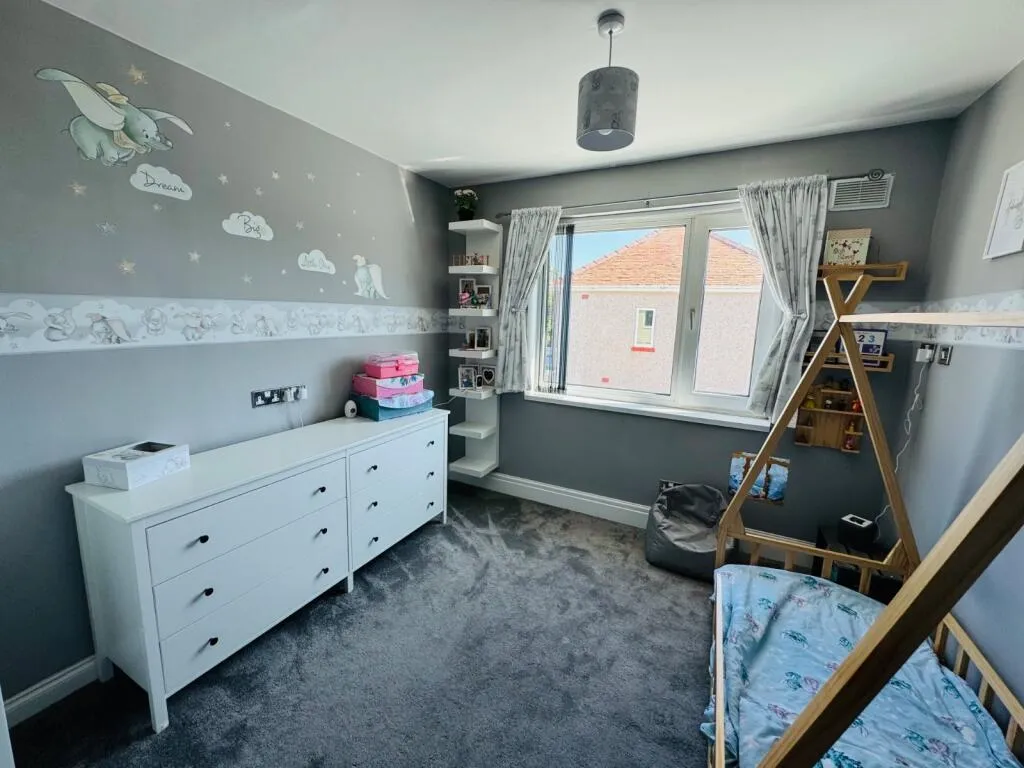 3 bed Semi-Detached