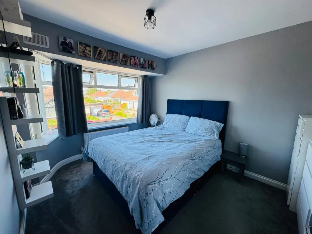 3 bed Semi-Detached