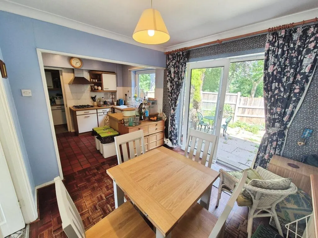 3 bed Semi-Detached