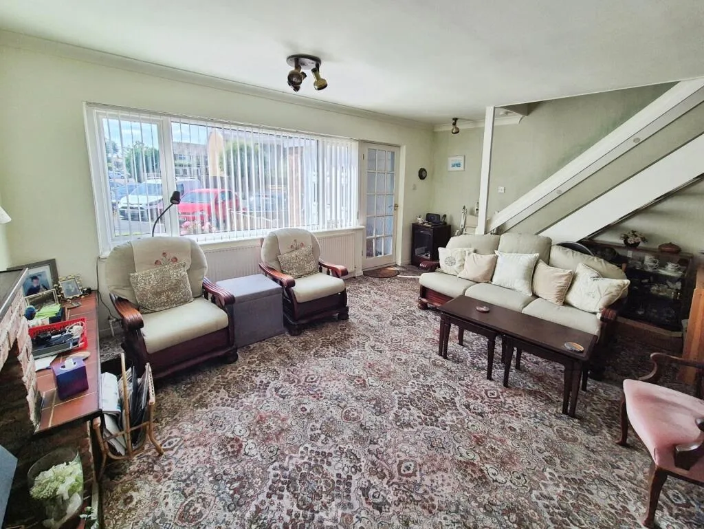 3 bed Semi-Detached