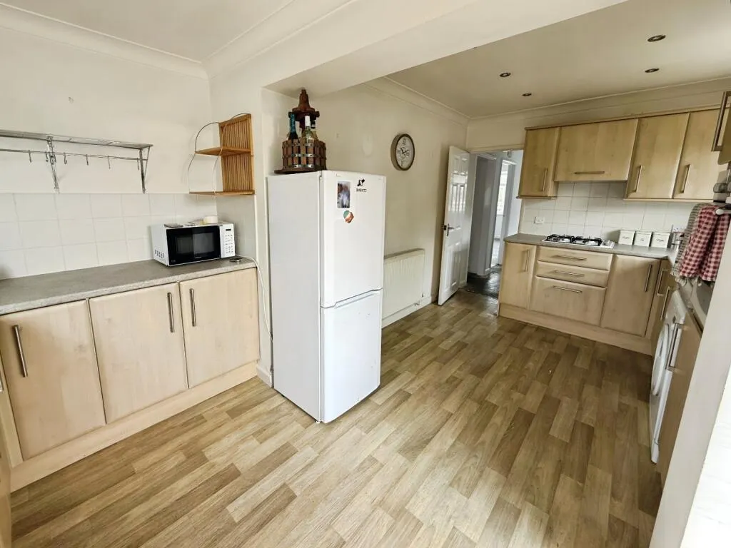 3 bed Semi-Detached Bungalow