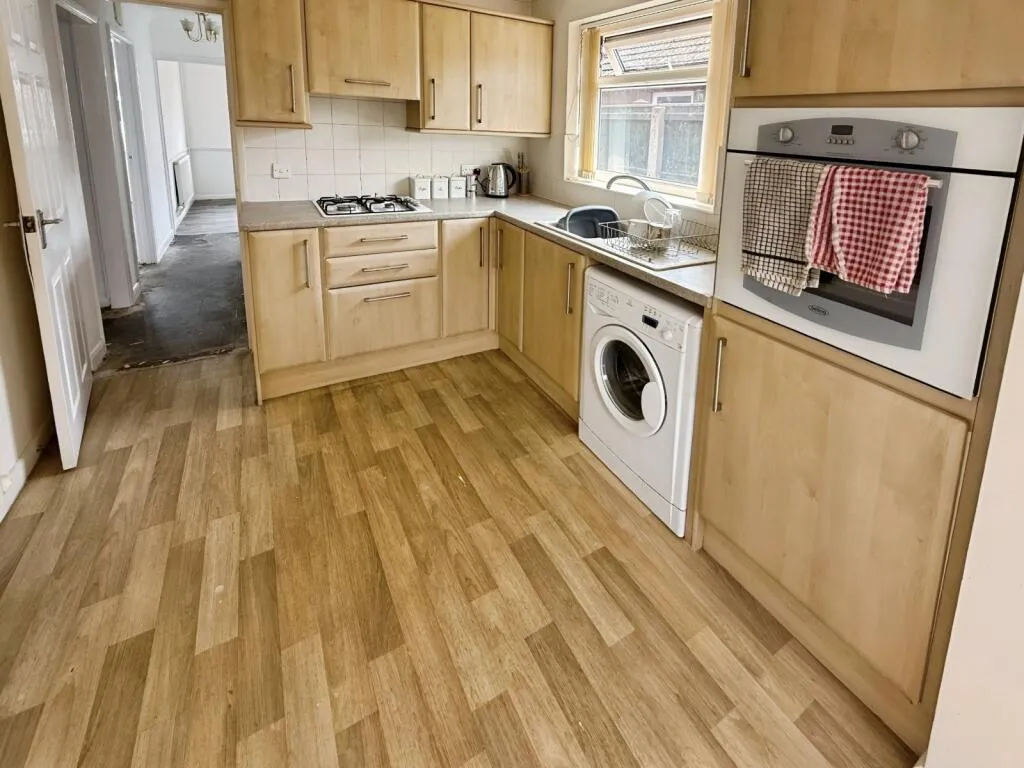 3 bed Semi-Detached Bungalow