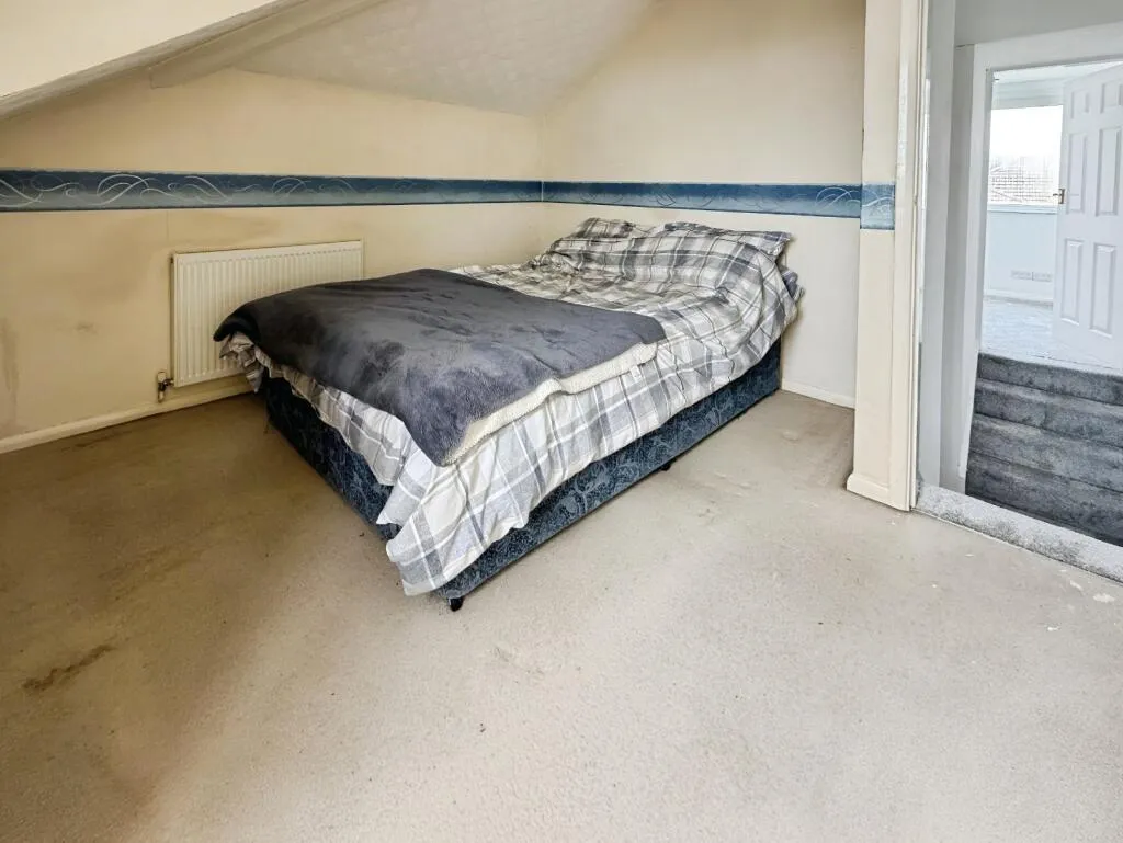 3 bed Semi-Detached Bungalow