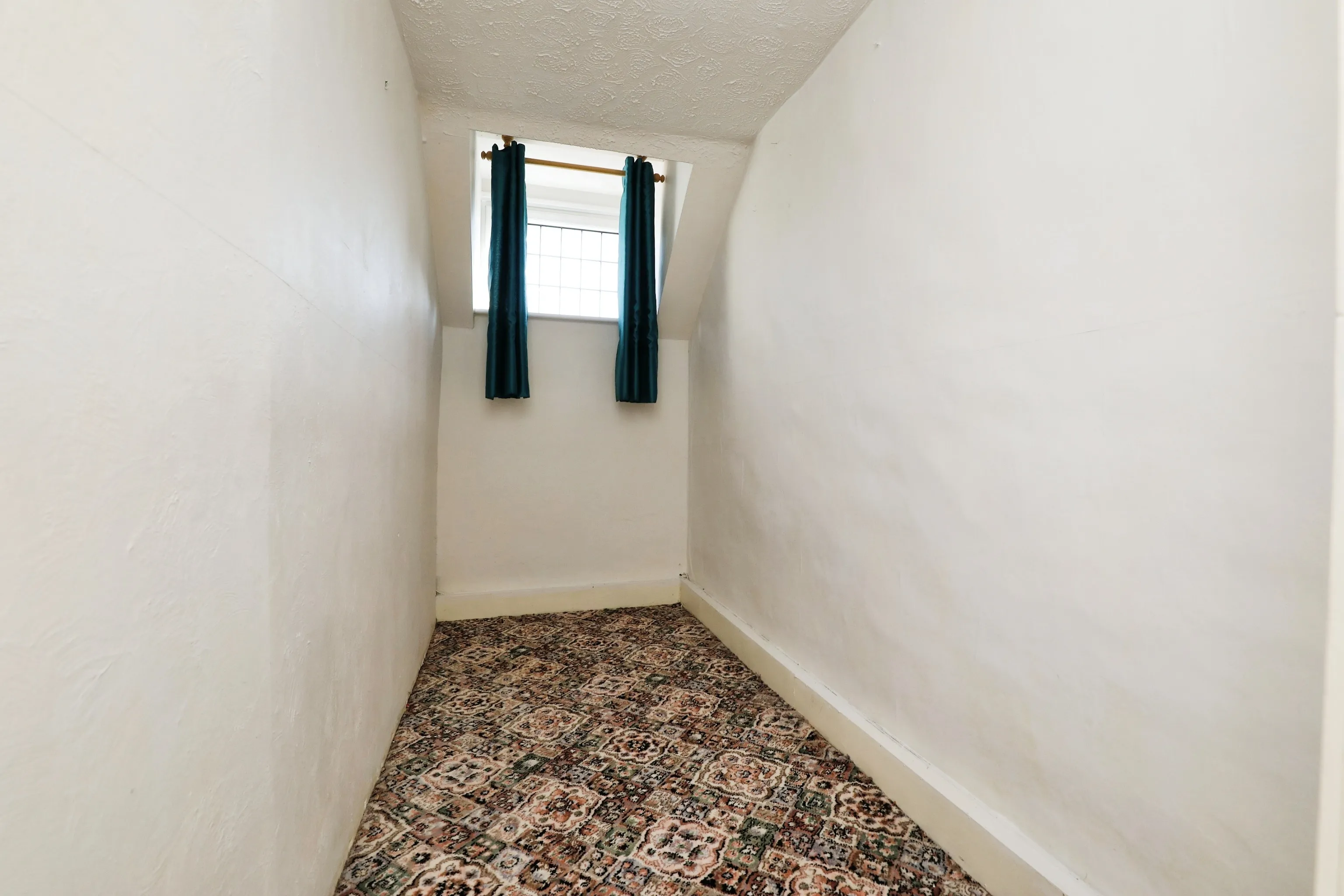 2 bed End of Terrace