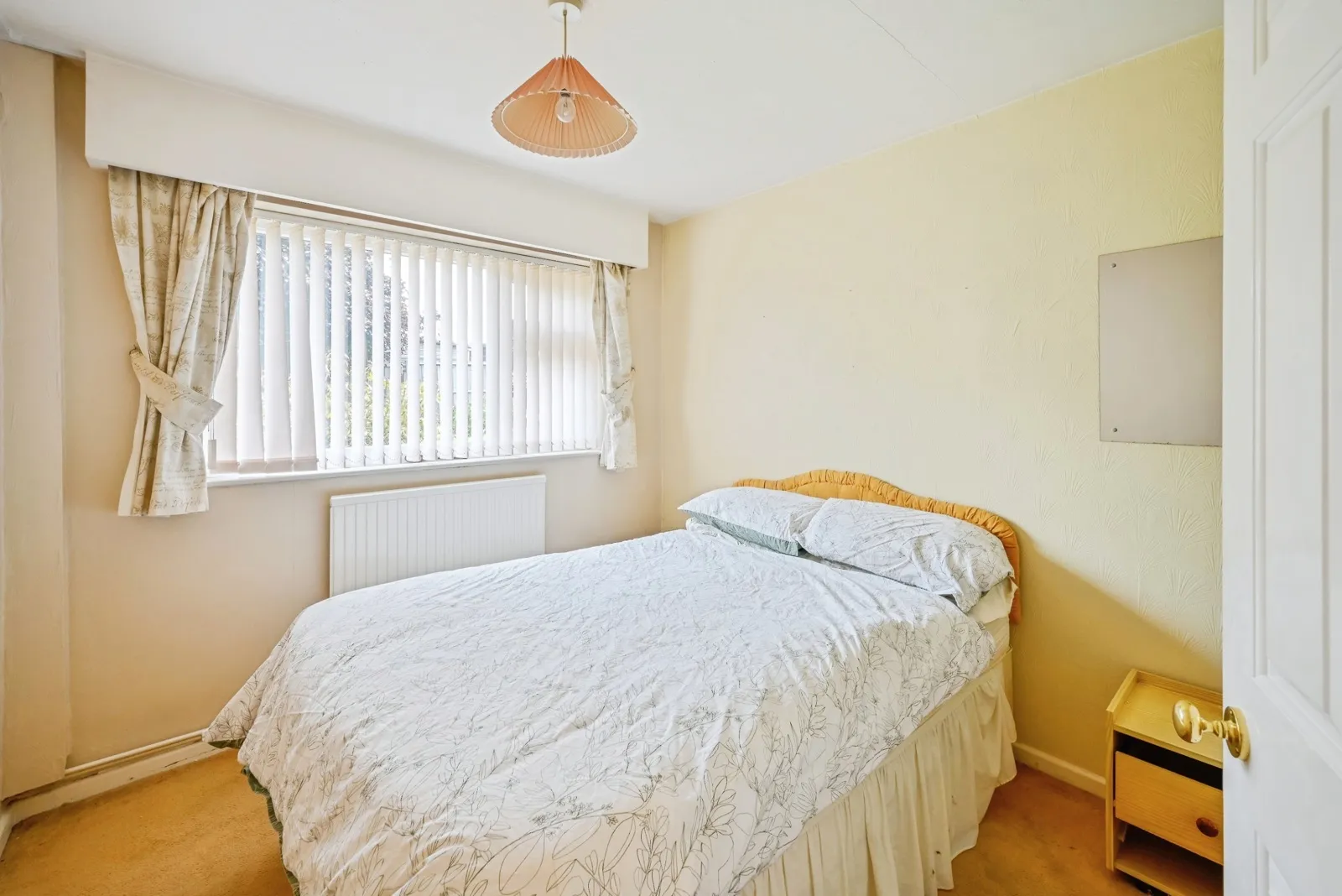 3 bed Semi-Detached Bungalow