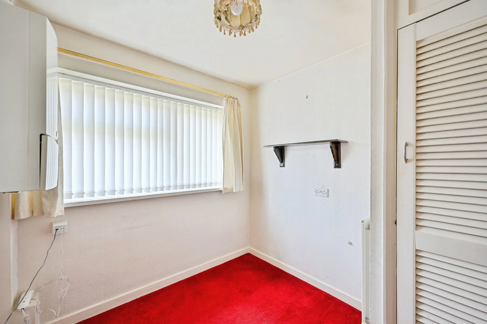 3 bed Semi-Detached Bungalow