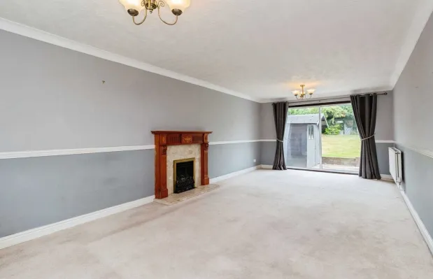 4 bed Detached