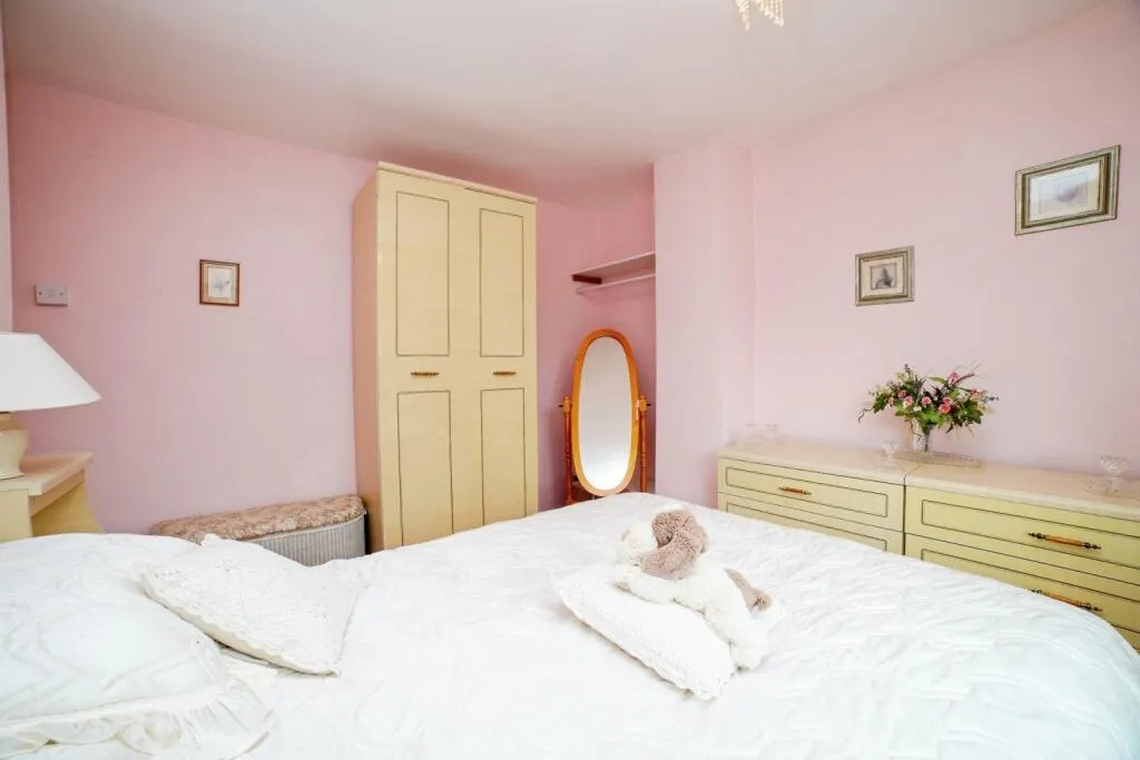 3 bed Semi-Detached